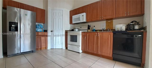 1978 SE 23rd Ter, Homestead, FL 33035