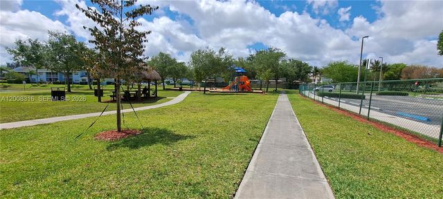 1978 SE 23rd Ter, Homestead, FL 33035