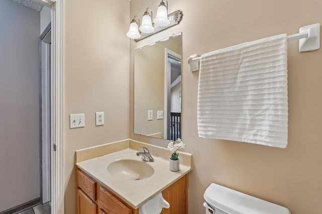 3472 Brook Spring Drive, Grove City, OH 43123