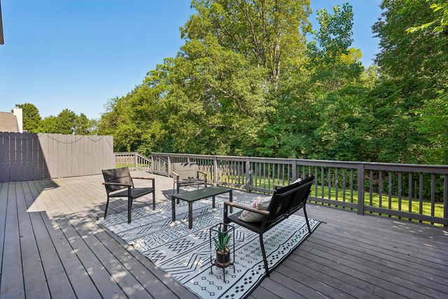 3472 Brook Spring Drive, Grove City, OH 43123