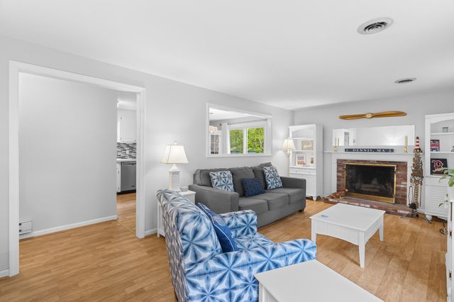 7 Propeller Way, East Dennis, MA 02641