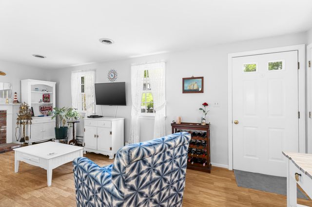 7 Propeller Way, East Dennis, MA 02641