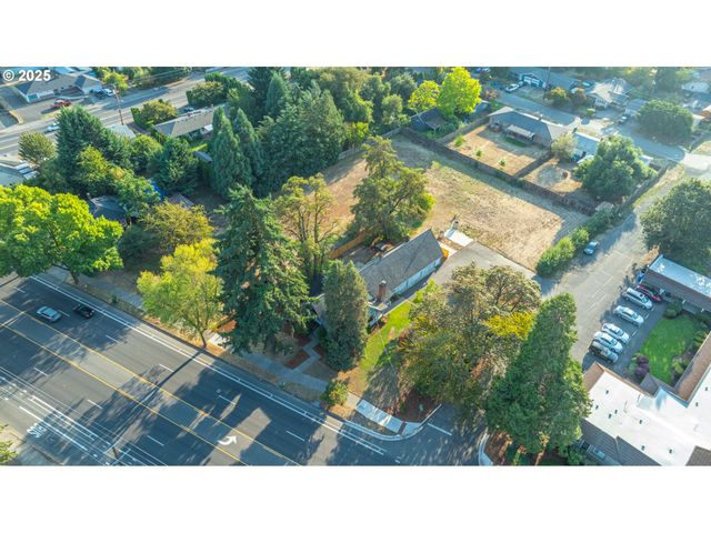 River Rd, Eugene, OR 97404