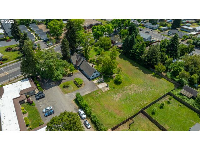 River Rd, Eugene, OR 97404