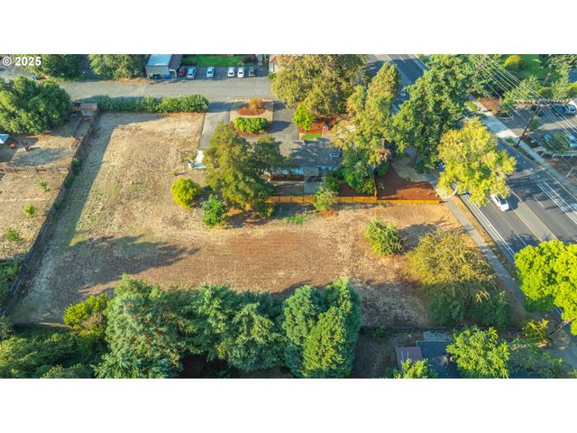 River Rd, Eugene, OR 97404