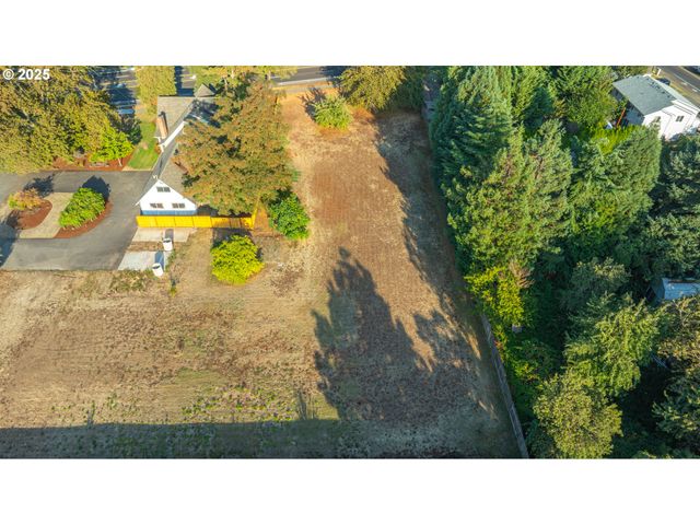 River Rd, Eugene, OR 97404