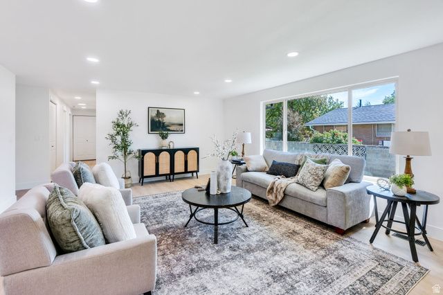 4535 S DRIFTWOOD, Taylorsville, UT 84123