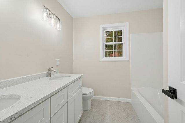 329 Mason Rd. Ext., Dudley, MA 01571