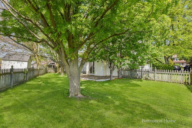 2475 Westleigh Court, Aurora, IL 60504