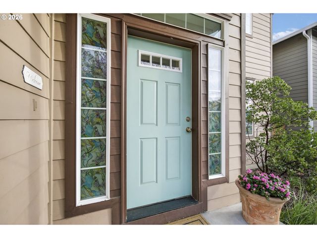 163 Sw SANDLEWOOD Loop, Gresham, OR 97030