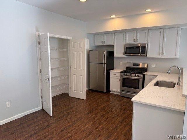 48 Roger Chaffee Drive 6, Amherst, NY 14228