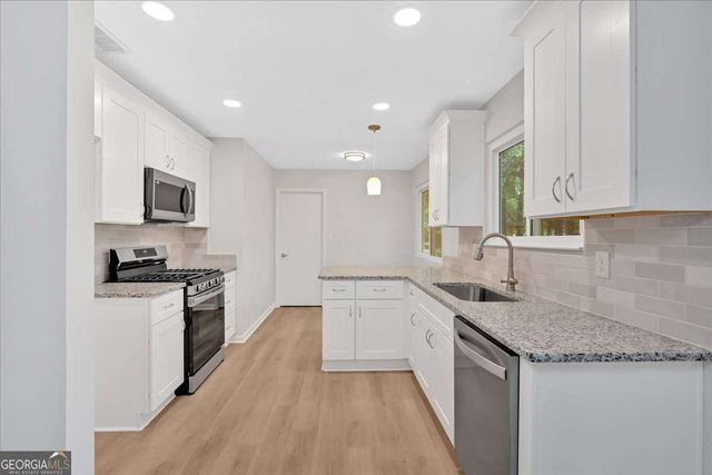 3240 Fescue Circle, Lawrenceville, GA 30044