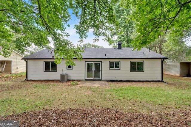 3240 Fescue Circle, Lawrenceville, GA 30044