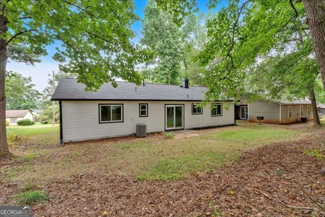 3240 Fescue Circle, Lawrenceville, GA 30044