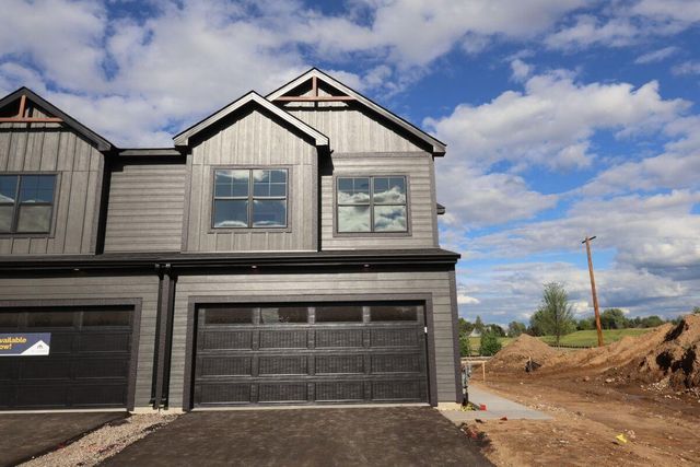 671 Tulare Terrace, Newport, MN 55055