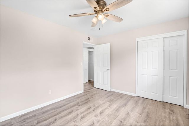 1719 E Los Altos Avenue, Fresno, CA 93710