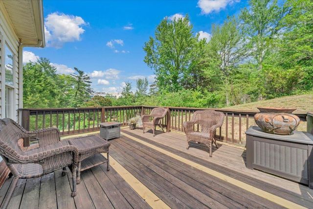 1302 KEAGY LN SW, Roanoke, VA 24018