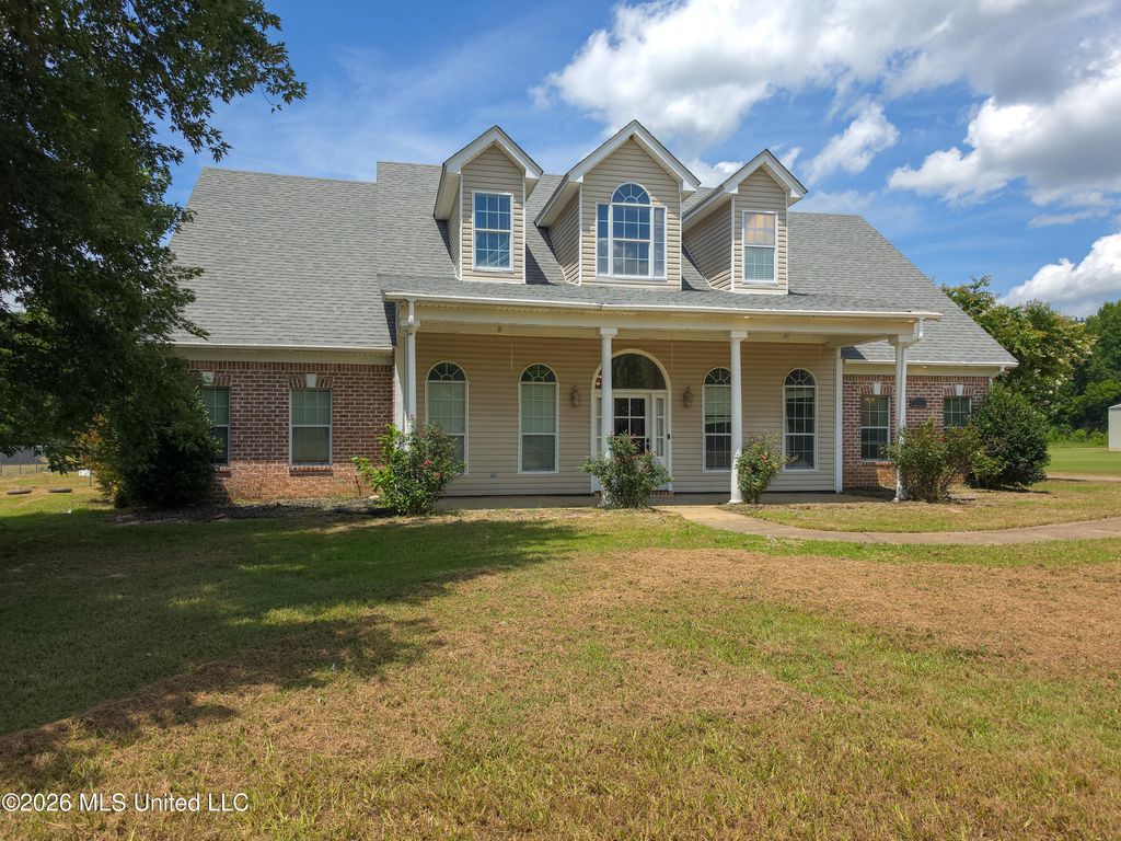 537 Golden Pond Drive, Coldwater, MS 38618 — photo 4