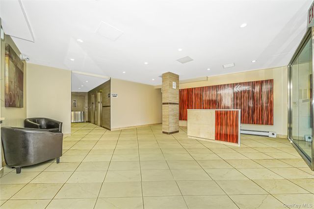 99-60 63rd Road 7H, Rego Park, NY 11374