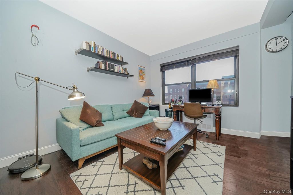99-60 63rd Road 7H, Rego Park, NY 11374 — photo 2