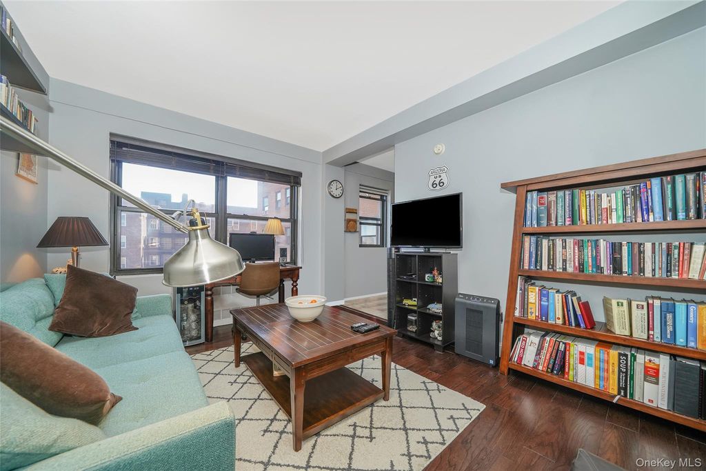 99-60 63rd Road 7H, Rego Park, NY 11374 — photo 4
