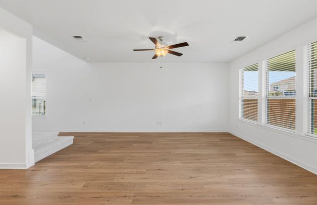 124 Singing Dove WAY, Liberty Hill, TX 78642