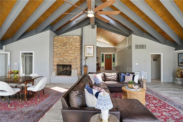 111 Northshore Drive, Eatonton, GA 31024