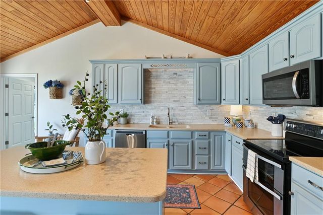 111 Northshore Drive, Eatonton, GA 31024