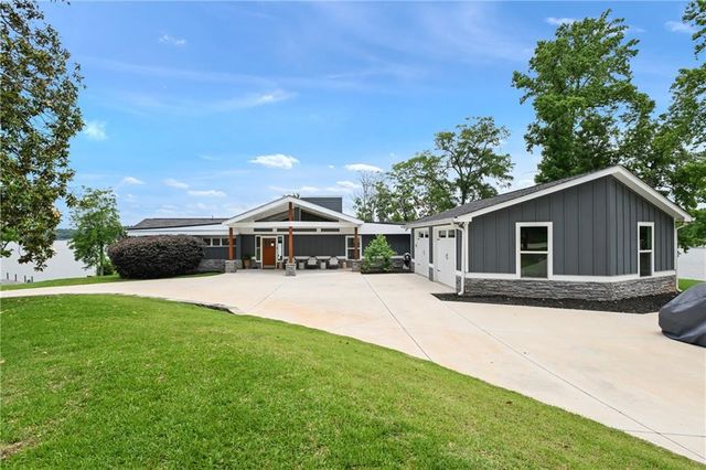 111 Northshore Drive, Eatonton, GA 31024