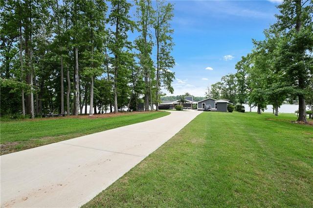111 Northshore Drive, Eatonton, GA 31024