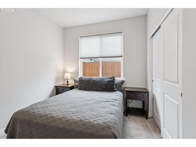 7340 Se OVERLAND St, Milwaukie, OR 97222