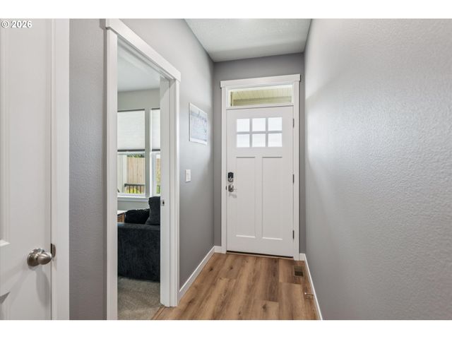 7340 Se OVERLAND St, Milwaukie, OR 97222