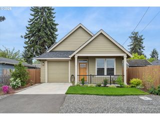 7340 Se OVERLAND St, Milwaukie, OR 97222