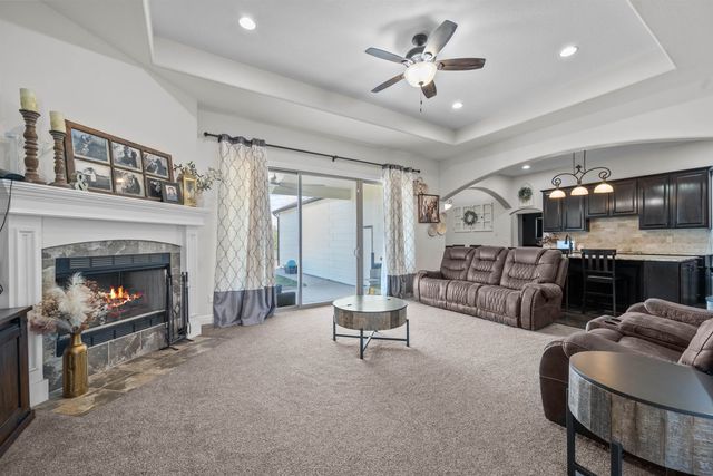 5940 S 107th St E, Derby, KS 67037
