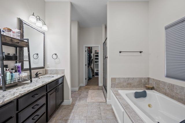 5940 S 107th St E, Derby, KS 67037