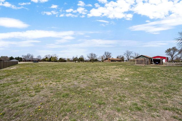 5940 S 107th St E, Derby, KS 67037
