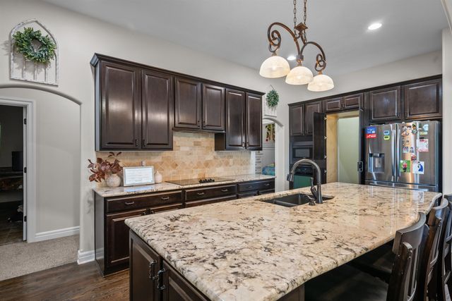 5940 S 107th St E, Derby, KS 67037