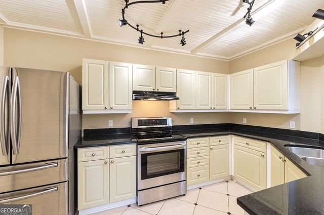 3334 Peachtree Road NE 313, Atlanta, GA 30326