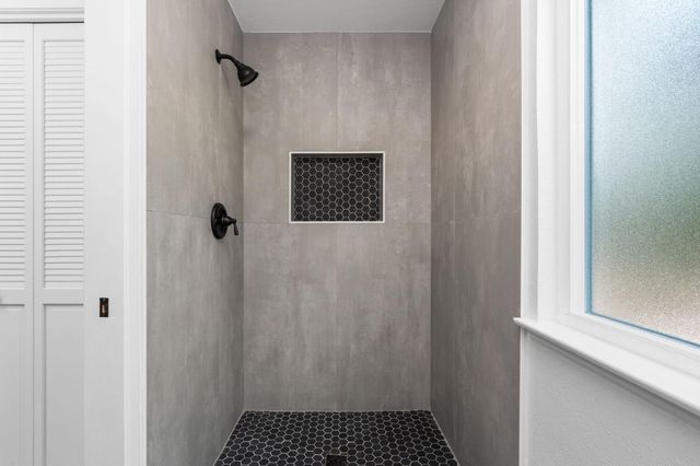 2626 W Scott Avenue, Fresno, CA 93711