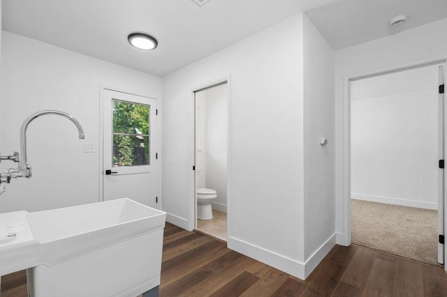 2626 W Scott Avenue, Fresno, CA 93711