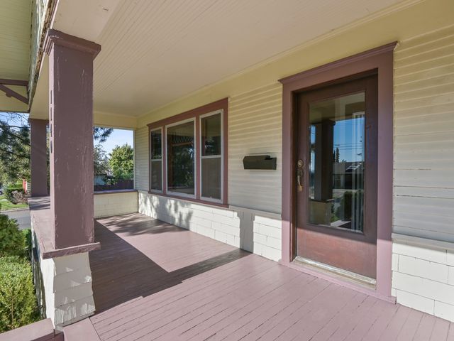1140 W Glass Ave, Spokane, WA 99205