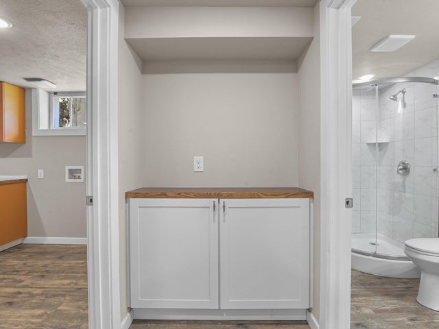 1140 W Glass Ave, Spokane, WA 99205