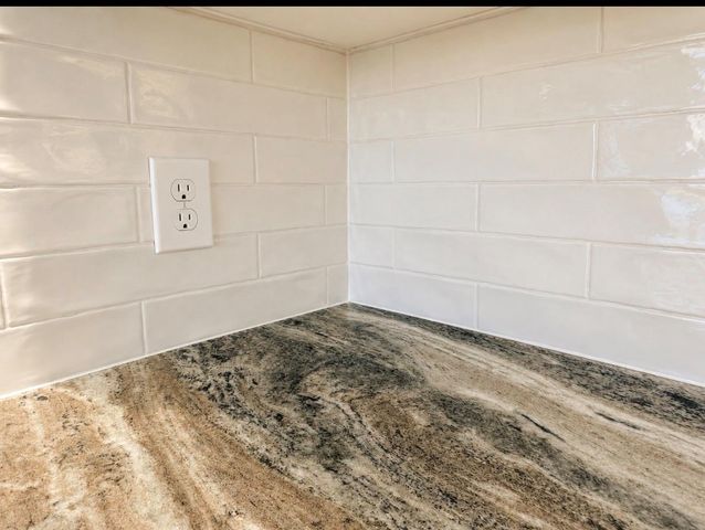 2112 Fm 3186 E5, Onalaska, TX 77360