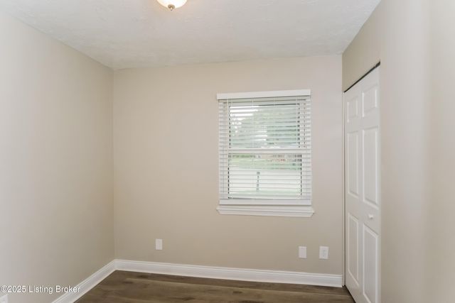 10901 Altsheler Pl, Louisville, KY 40229