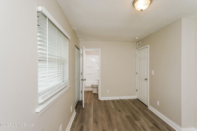 10901 Altsheler Pl, Louisville, KY 40229