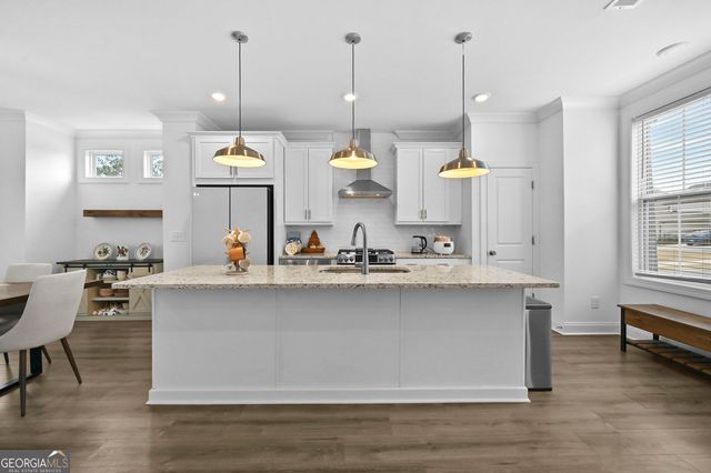 3217 Bartee Walk, Suwanee, GA 30024