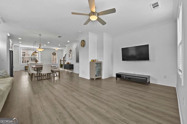 3217 Bartee Walk, Suwanee, GA 30024