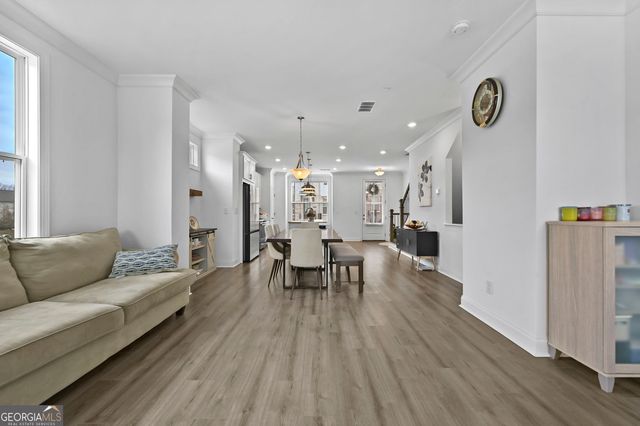 3217 Bartee Walk, Suwanee, GA 30024