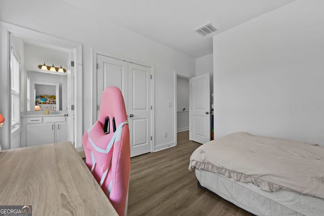 3217 Bartee Walk, Suwanee, GA 30024