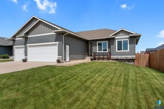 3924 S Faith Ave Avenue, Sioux Falls, SD 57110